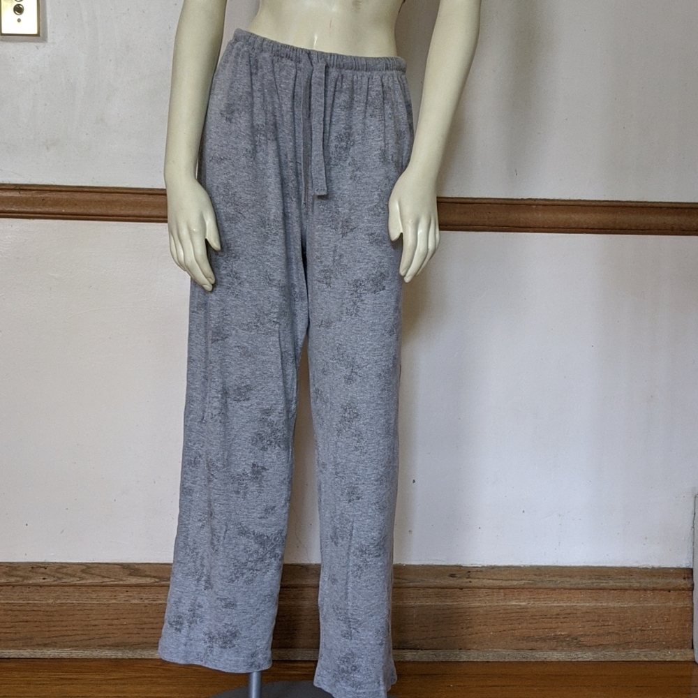 Gillian & O'Malley Gray, Black Floral Sleepwear S - Picture 3 of 6